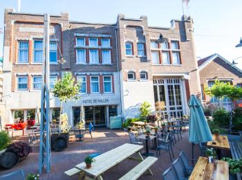 Hotel De Hallen, Amsterdam (photo 2)