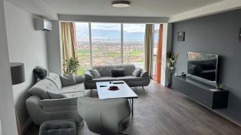 Luxury Jacuzzi Apartment City View Free Parking, Skopje (fotografie 3)