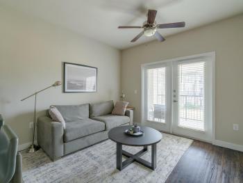 Landing Beautiful 1BD Gym Clubhouse, Katy (foto 3)