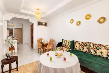 Bright apartment Maarif, 2 bedrooms, Wi-Fi, AC, Casablanca (fotografie 2)