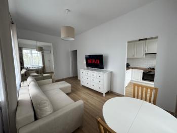 Cozy Apartment near Łazienki Royal Park, Varšava (fotografie 2)