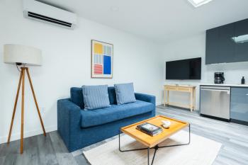 2BD Apartment in NYC - 5 Min Walk to Central Park!, New York (Foto 3)