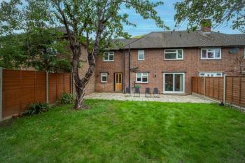 Luxury 5-Bed, Windsor Sleeps 9, Private Parking, Windsor (zdjęcie 2)