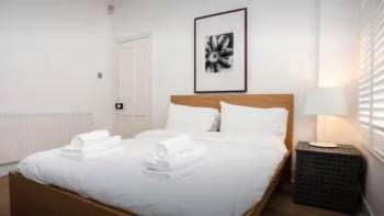 Stylish Newly Refurbished 2 Bedroom Flat With Terrace, Londýn (fotografie 4)