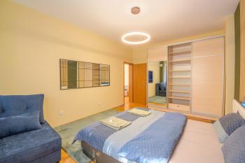 1 Minute Walk to Main Street Vitoshka, NDK, Free Parking, 2 BDR, Sofia (Foto 4)