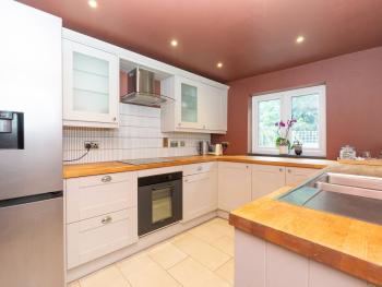 Pass the Keys 2 bed house close to city centre with parking, Bath (zdjęcie 3)