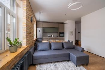 Apartment with Exposed Brick Interior - Stabu Street, Riga (foto 5)