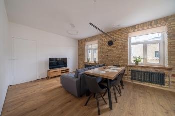 Apartment with Exposed Brick Interior - Stabu Street, Riga (foto 4)
