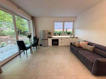 Leśny apartament z ogrodem, Varšava (fotografie 3)