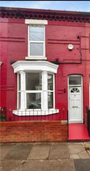 Modern, Stylish and Family Friendly Home!, Liverpool (photo 2)
