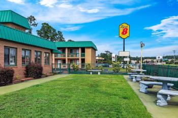 Super 8 by Wyndham Columbia/Ft. Jackson SC, Колумбия (фото 2)