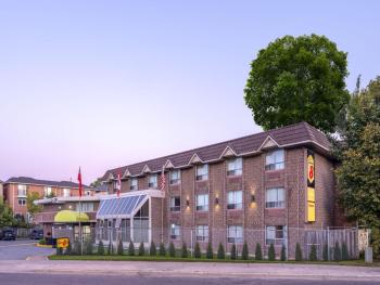 Super 8 by Wyndham Toronto East ON, Toronto (photo 5)