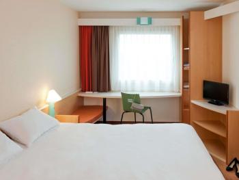 ibis Leeds Centre Marlborough Street, Лидс (фото 3)