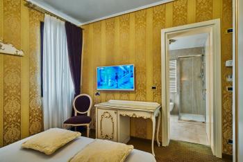 Hotel Gardena, Venice (photo 3)