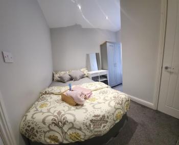 Lovely Double Bedroom, Liverpool (photo 3)