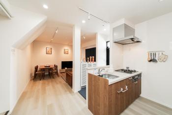 Momo-stay Oshiage 3BR 2BA with kitchen and living room 7min to skytree subway, Tokio (Foto 2)
