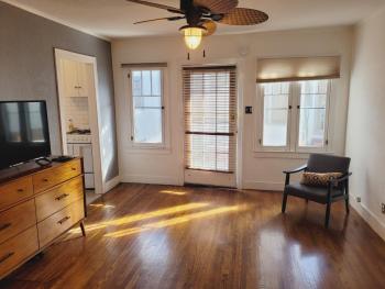 Spacious Studio Six in Hollywood!, Los Angeles (fotografie 3)