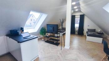 ALFA Stuttgart Studio-Apartment 2 Betten Küche Bad l SmartTV WIFI l Porsche & Bosch l 2 Beds Kitchen Bath BS21A11, Stuttgart (Foto 5)