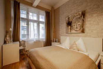 Wenceslas Sq 3BDR Apartment, Praga (foto 2)