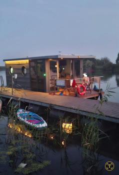 Azuria-Houseboat - Apartament na wodzie, Vratislav (fotografie 2)