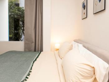2 Bedrooms for 4 Guests with Kitchen at Heart of Sathorn, Бангкок (фото 5)