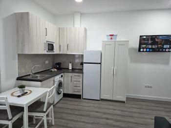 Málaga - Puerto de la Torre - Apartament, Málaga (Foto 2)