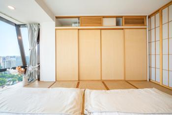 XuRi - East-Aesthetic Downtown Dwelling with Multi-Guest Capacity, Shanghai (foto 4)