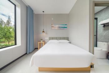 栖云居酒店 上海浦东机场店Shanghai Qiyunju Hotel - 24-hour free airport pick-up and drop-off Airport, 24-hour professional butler service, spacious room layout with great sense of space, relaxing spa massage service, Shanghai (photo 5)