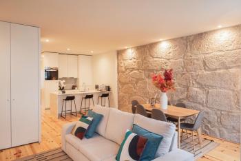 Luxury Style 2 with AC Downtown Porto near Metro, Porto (Foto 4)