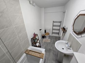 House 3 min from Anfield Stadium, Liverpool (photo 4)