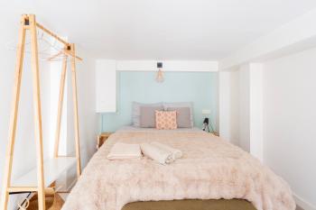 Art de Recevoir - Le Petit Duplex Cosy proche Métro D Vaise, Lyon (Foto 2)