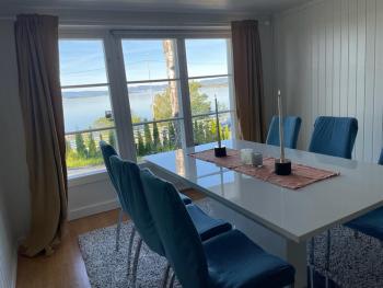 Nice Family Friendly apartment 2 bed Rooms with sea view located in Nordstrand for 5 guests with a garden and grill with sea view just beside the apartment, Oslo (fotografie 5)