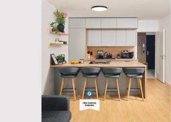 Beta Home - Free Garage, Air Condition, Garden, at Metro, 2nd parking on request, Praha (fotografie 2)
