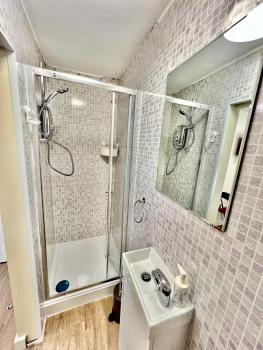 New Quadruple En-Suite, Manchester (fotografie 2)