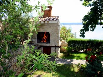 Apartment in Maslenica near the Sea, Maslenica (zdjęcie 4)