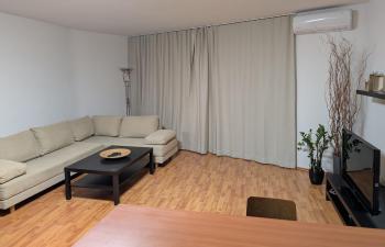 Apartment near the lake, Bratislava (photo 5)