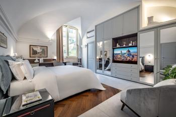 Le Corti by Dimora Collection - 13th-Century Convent Suites with Private Sauna and Gym - Adults Only, Florenz (Foto 4)