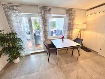 Komfort Oase mit Klimaanlage, Terrasse und Whirlpool, Stuttgart (photo 5)