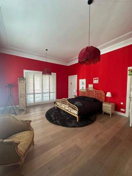 Romantic Rouge Suite - With Round Bath, La Haye (photo 4)