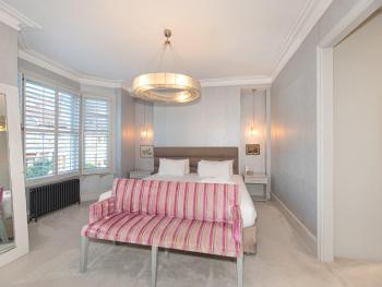 Pass the Keys Exclusive Family Home with Garden in Balham London, London (photo 5)