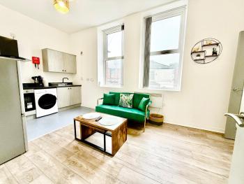 Executive 1BR - Quiet Location - Wifi & Kitchen, Mánchester (foto 2)