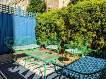 Old Farmhouse - Brand New Apartment - Free Parking - Central Bath, Bath (photo 4)