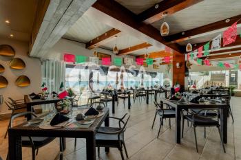 *TURQUOISE ESCAPE- Beachfront Studio by Casa Paraiso*, Cancún (foto 3)