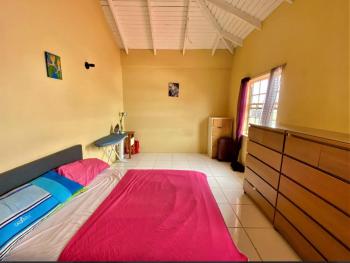 Spacious 2-Bedroom, 2-Bath Apartment 5 Mins to Sandy Beach & Airport, Vieux Fort (fotografie 2)