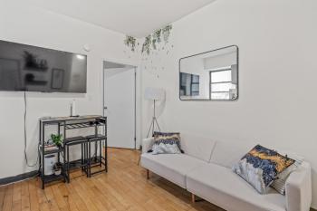 Tranquil Haven 1-Bdr Apt in Downtown Manhattan's Union Square, Нью-Йорк (фото 3)