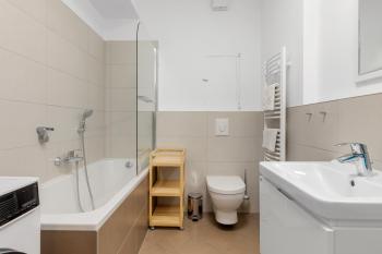 LAM Olive - AC - Castle View, Bratislava (Foto 4)