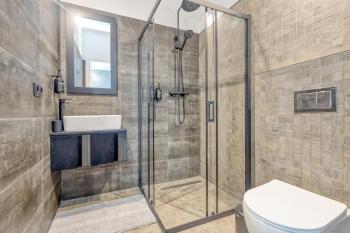Cozy Designer Flat - Free Parking & Sauna, Riga (foto 3)