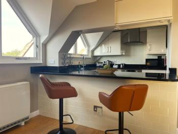 The Courtyard 2 Bedroom Apartments in Central Windsor with Parking, Windsor (Foto 4)