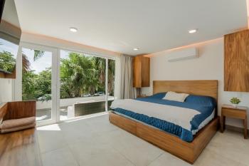 Renovated 2 BDR Beachfront by Casa Paraiso, Cancún (zdjęcie 2)