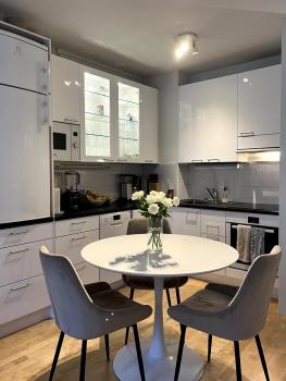 Beautiful studio apartment on Huvilakatu, Ullanlinna, Helsinki (photo 2)